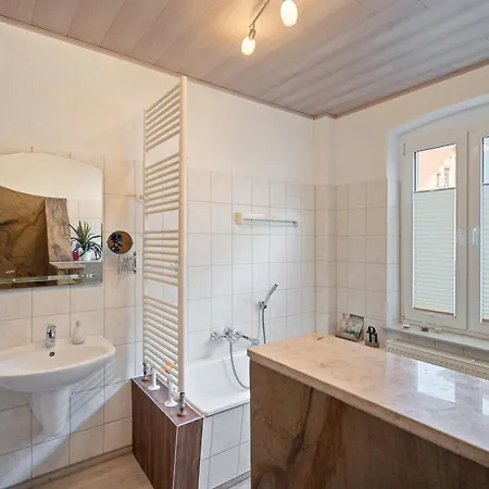 Farbspiel Apartment Thale